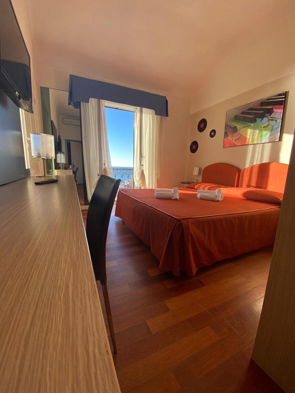 Hotel Morandi サンレモ エクステリア 写真